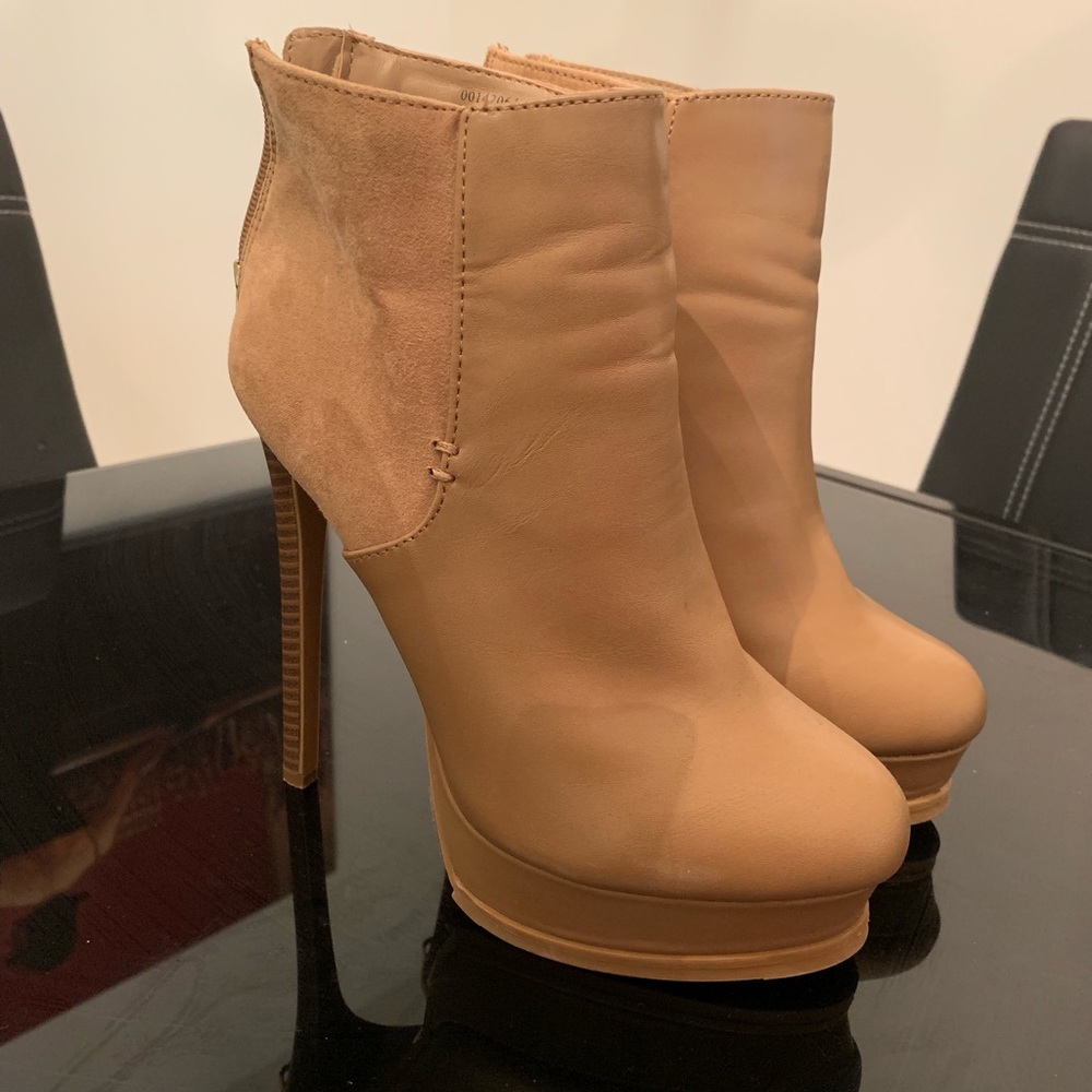 Forever 21 pumps